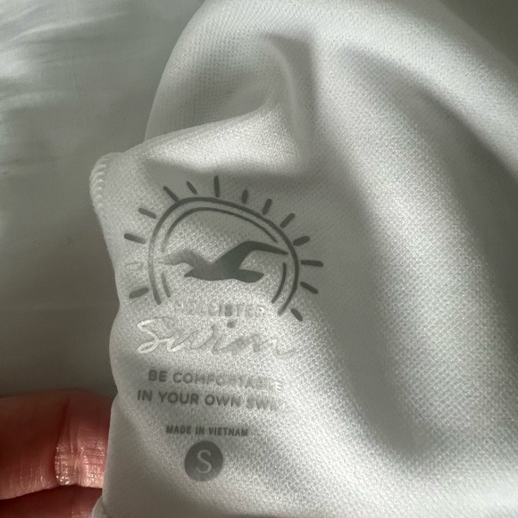 Floral One-Shoulder Bikini Set - Picture 6 of 7